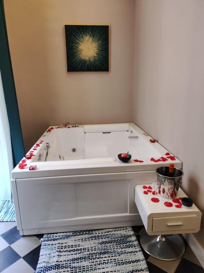 B&B Romeo Luxury Rooms Catánia Buitenkant foto